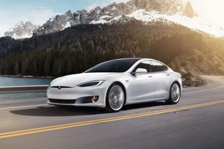 ¿Cuál ha sido el mantenimiento que ha llevado este Tesla Model S con 650.000 km?