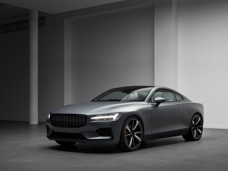El Polestar 2 llegará en el Salón de Ginebra de 2019 para rivalizar con el Tesla Model 3