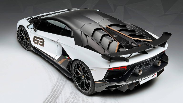 Lamborghini prepara un superdeportivo enfocado en la aerodinámica: ¡primera información!