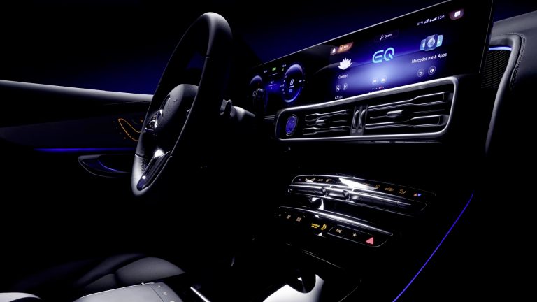 Este es el interior del nuevo Mercedes EQ C