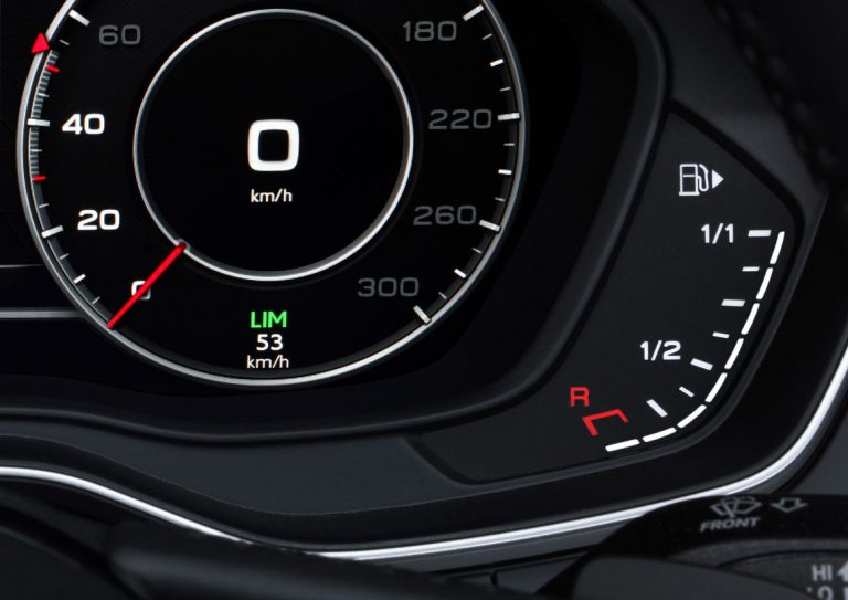 La DGT quiere que los vehículos cuenten con limitadores de velocidad obligatorios