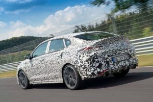 Vídeo: el Hyundai i30 Fastback N debutará en París