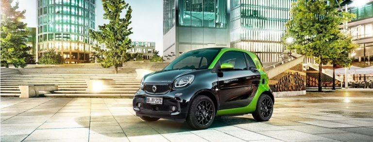 Daimler podría matar la marca smart y volcarse la gama Mercedes U