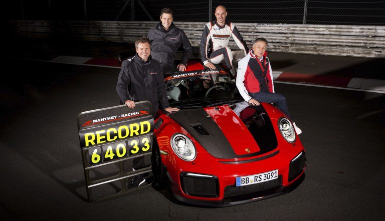 Porsche 911 GT2 RS MR: El nuevo rey de Nürburgring capaz de circular por la calle