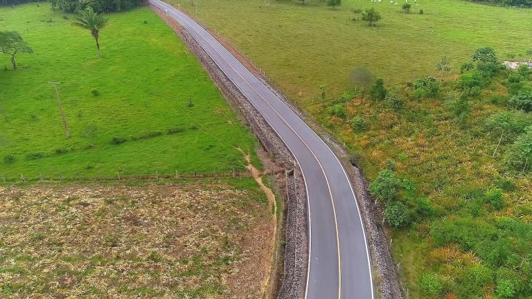 A partir del próximo año, las carreteras secundarias tendrán una velocidad máxima de 90 km/h