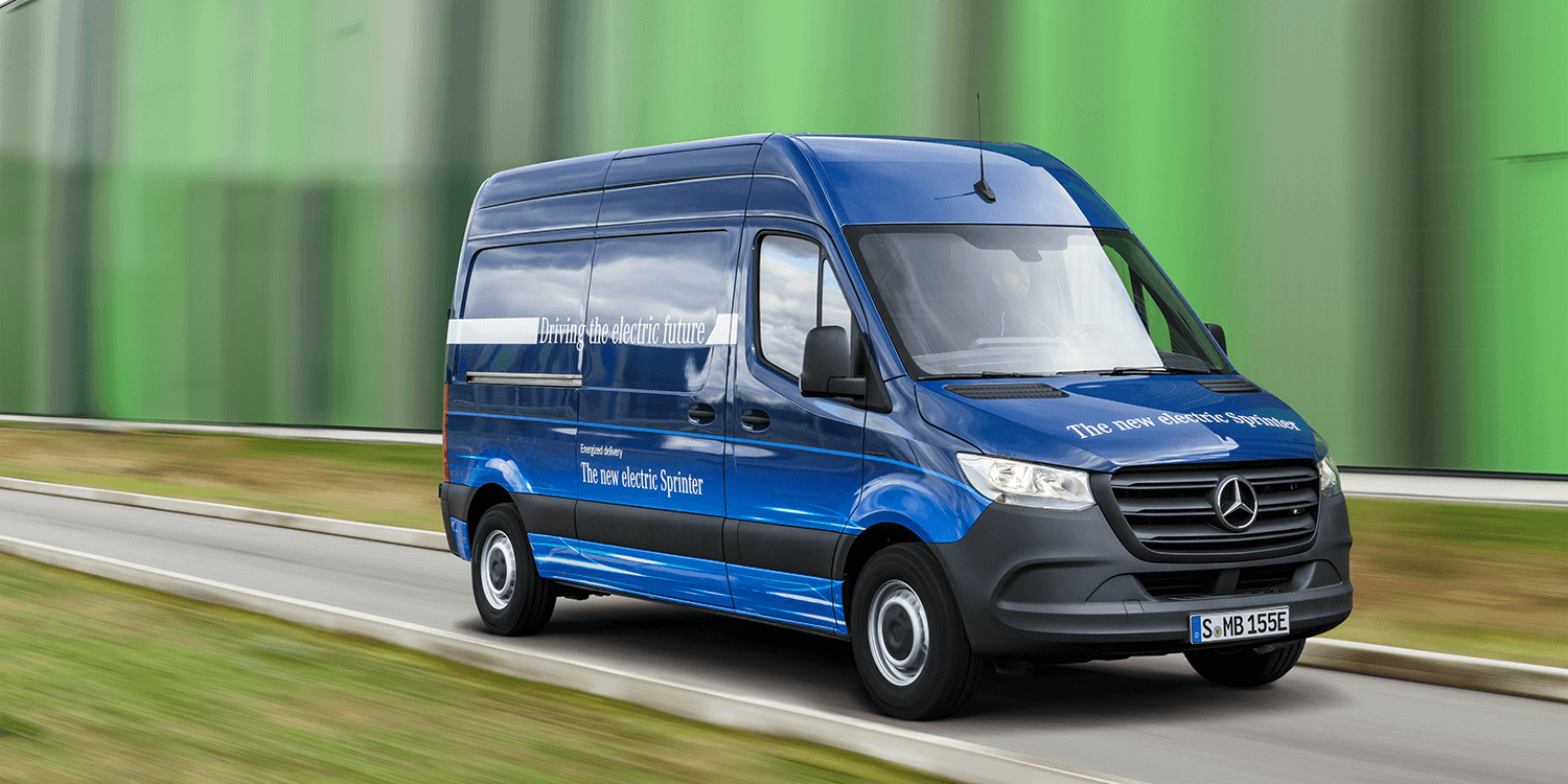 tesla-quiere-fabricar-una-furgoneta-electrica-con-daimler-01