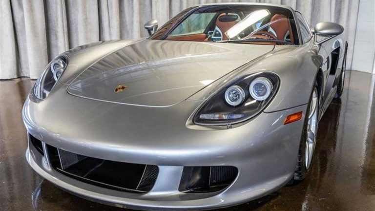 Todavía estás a tiempo de prácticamente estrenar un Porsche Carrera GT… si tienes 1,4 millones de euros