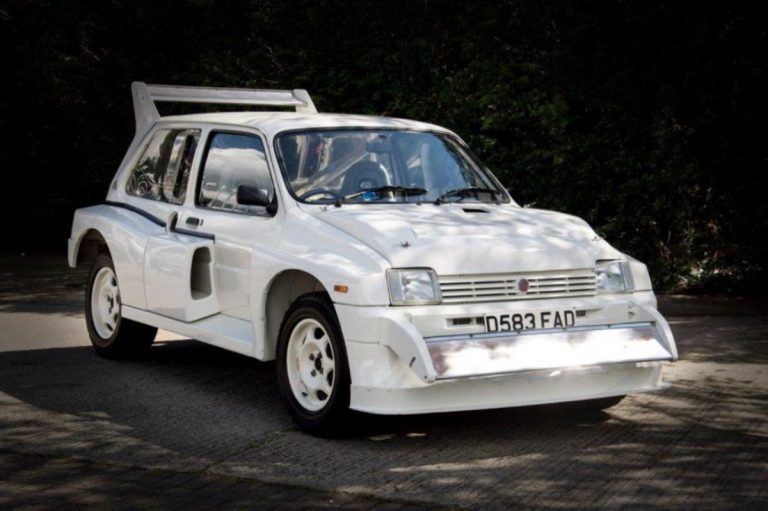 Hazte con una joya del Grupo B: A subasta este MG Metro 6R4