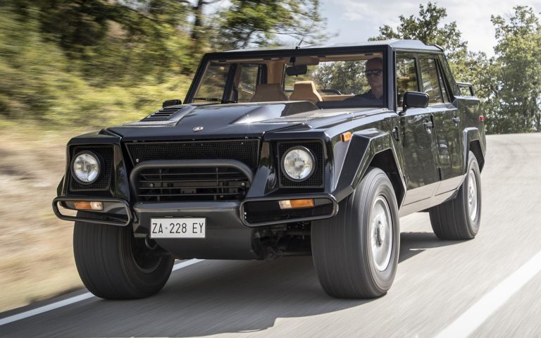 Lamborghini lanzará un sucesor del LM002, primera información