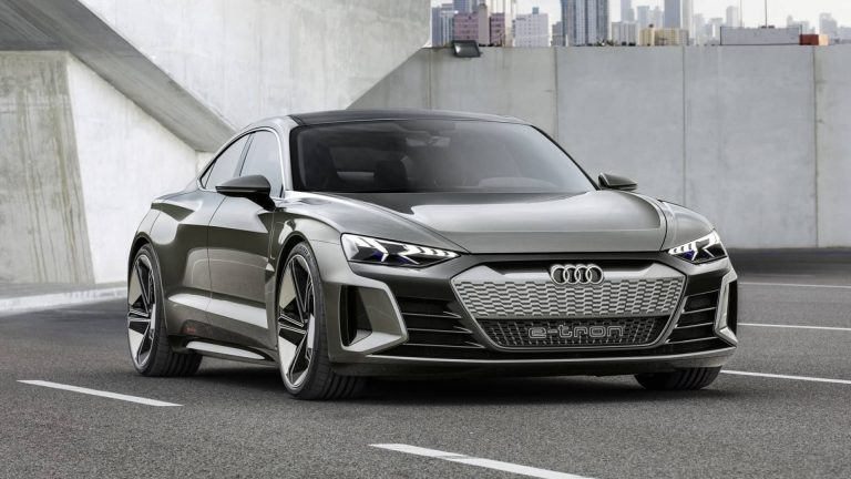 Audi lanzará 13 nuevos modelos deportivos S, R y RS en 2019