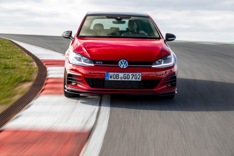 El nuevo Volkswagen Golf debutará en octubre, ¡tenemos fecha para España!