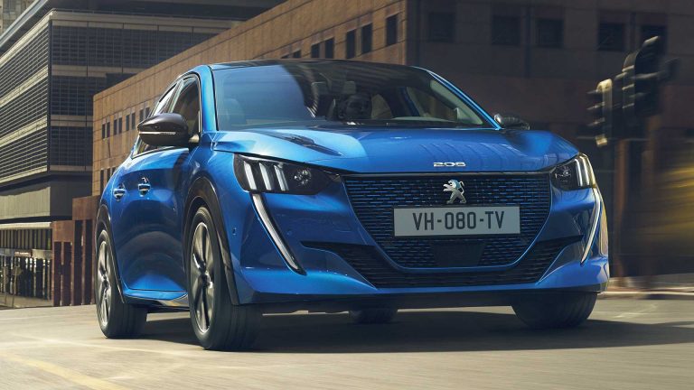Ya puedes reservar el Peugeot e-208 2019 100% eléctrico por 500 euros