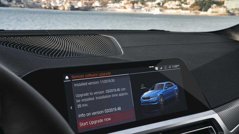 BMW comienza a ofrecer actualizaciones remotas (OTA) en algunos de sus modelos