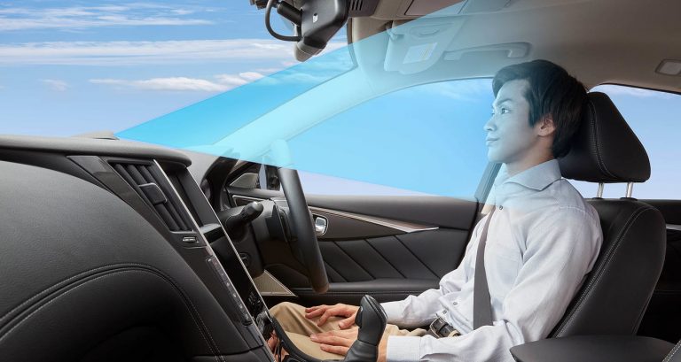 El nuevo ProPILOT 2.0 de Nissan de conducción semi autónoma no te obligará a coger el volante