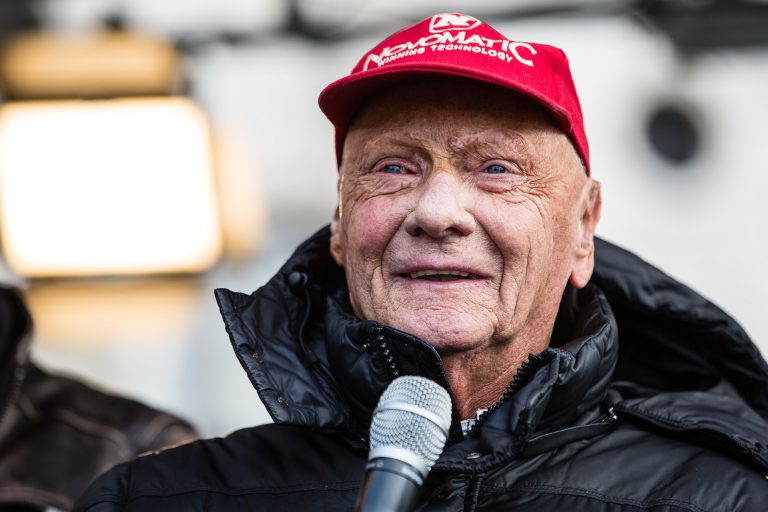 El ex piloto de Fórmula 1 Niki Lauda fallece a los setenta años