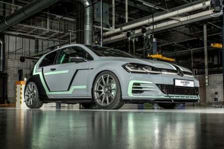 Volkswagen-Golf-GTI-Aurora-2
