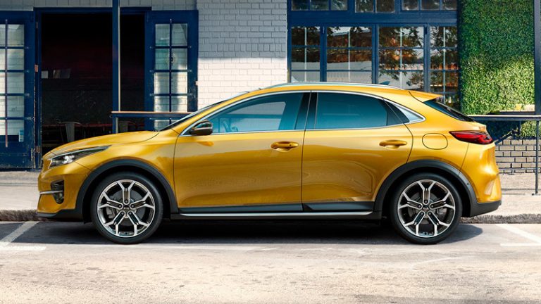 Primera imagen del Kia XCeed, la variante crossover del compacto