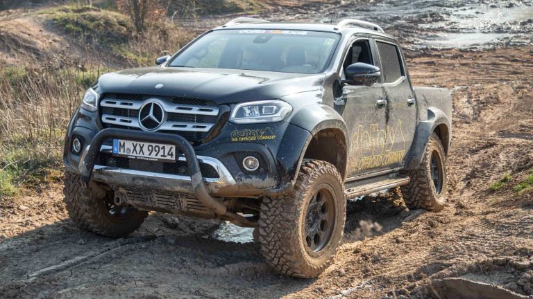 Delta 4×4 se ha animado también a preparar un Mercedes Clase X y este es el resultado