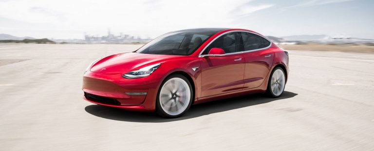 Confirmado oficialmente: No habrá suspensión neumática para el Tesla Model 3