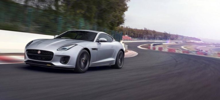 El nuevo Jaguar F-Type podría apostar por una configuración de motor central