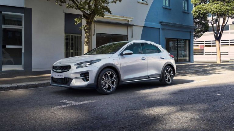 KIA XCeed PHEV y Ceed Tourer PHEV: Llegan los híbridos con 60 km de autonomía eléctrica