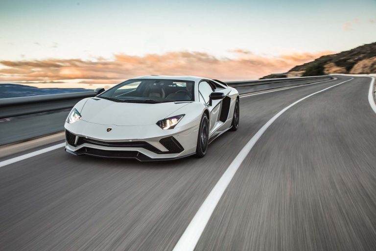 El sucesor del Lamborghini Aventador es todo un misterio: primeros detalles