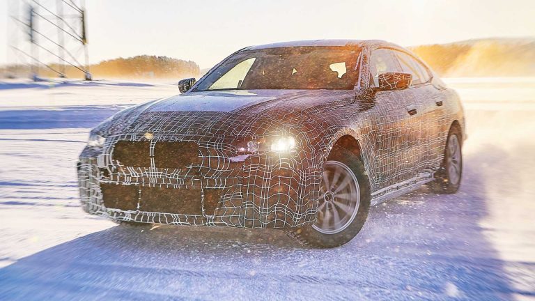 ¡Oficial! Cifras y datos del BMW i4, ya conocemos potencia y autonomía