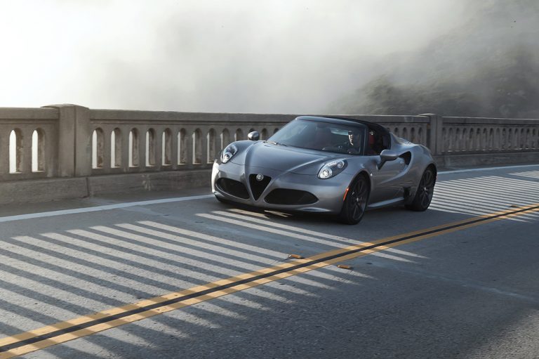 Alfa Romeo cesa la producción del 4C: ¿El fin de la era de los deportivos de Alfa?