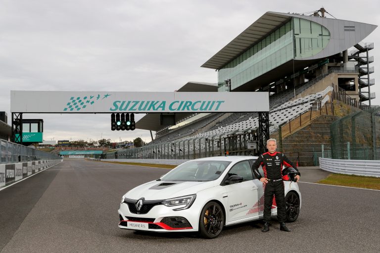 El Renault Mégane RS Trophy-R también es ahora el nuevo tracción delantera más rápido de Suzuka