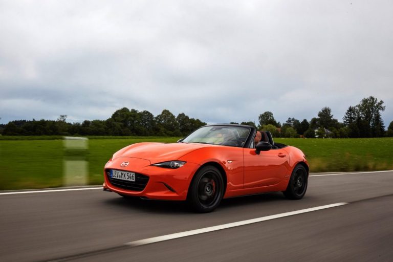 El nuevo Mazda MX-5 podría ser híbrido… aunque seguiría siendo un modelo muy ligero