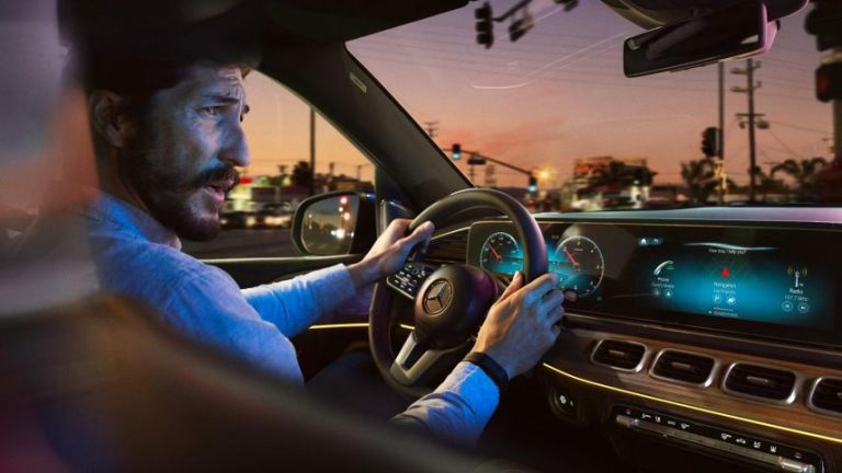 El sistema multimedia MBUX de Mercedes-Benz se pone al día