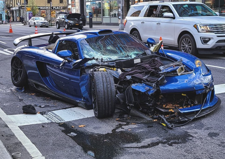 Alguien ha estrellado su Gemballa Mirage GT en Nueva York y ha tratado de darse a la fuga