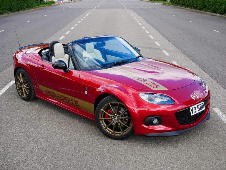 ¡Larga vida al Mazda MX-5 NC! Ahora con 225 CV gracias a BBR