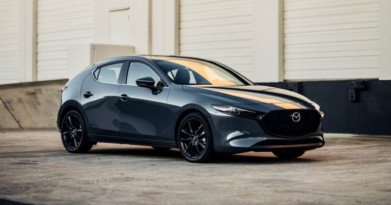 Mazda podría lanzar un Mazda3 con motor turbo y tracción total en 2021