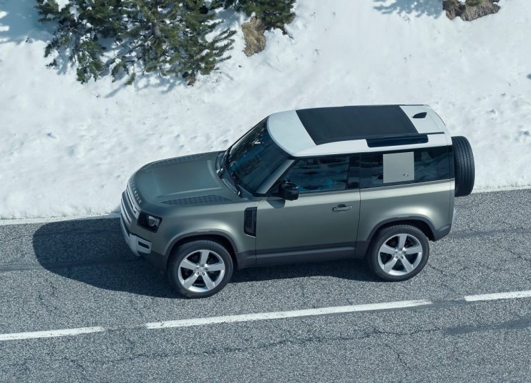 El Land Rover Defender 90 se retrasa hasta 2021 debido a la pandemia del COVID