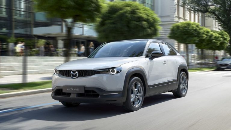 El Mazda MX-30 recibe un motor de combustión con tecnología microhíbrida