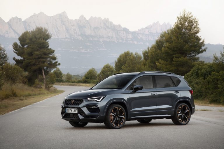 El renovado Cupra Ateca ya está disponible: Desde 46.480 euros