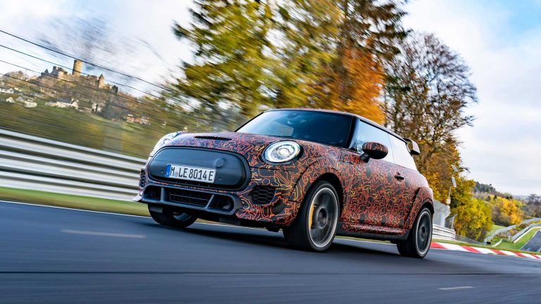 El prototipo del MINI John Cooper Works eléctrico es una realidad: Así luce