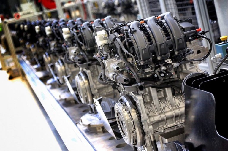 Otro golpe duro al diésel: La mayor fábrica de motores diésel del mundo pasará a producir eléctricos