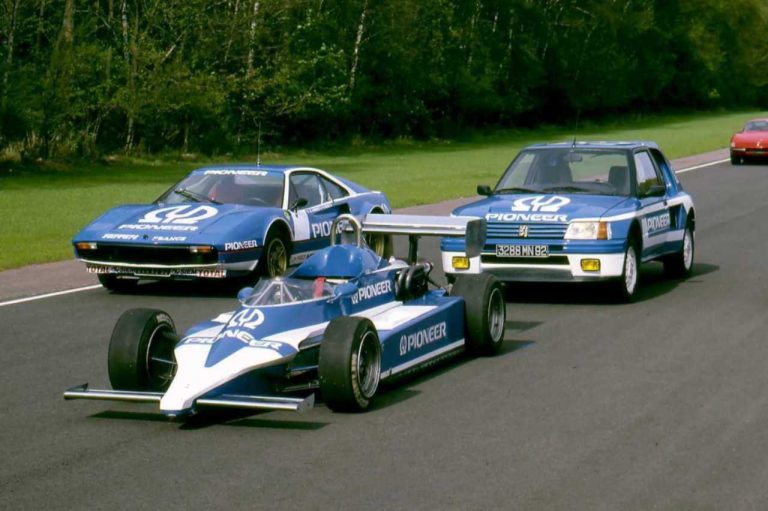 A subasta el último Peugeot 205 T16 producido
