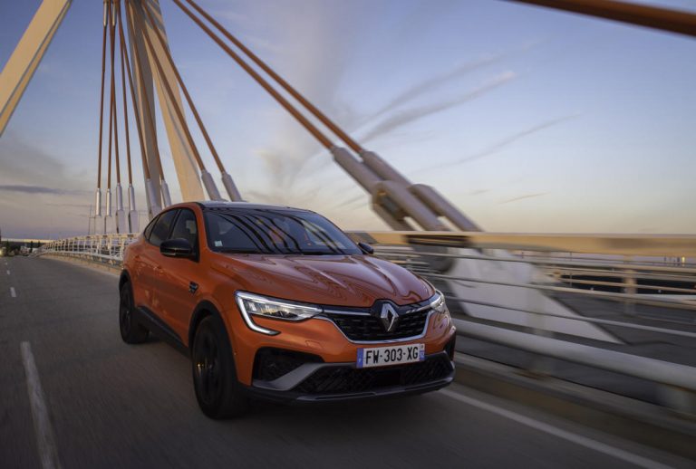 El Renault Arkana 2021 es todo un éxito en España: Más de 1.000 pedidos en un mes