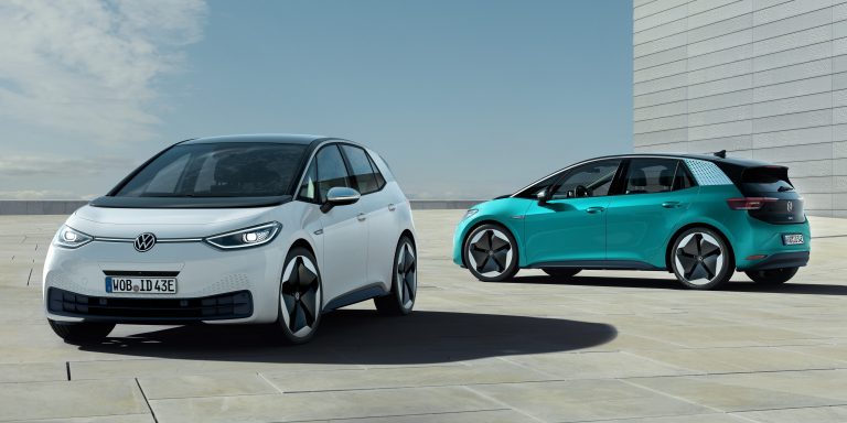 Volkswagen también se sube al carro: Dejará de fabricar coches de combustión en 2035