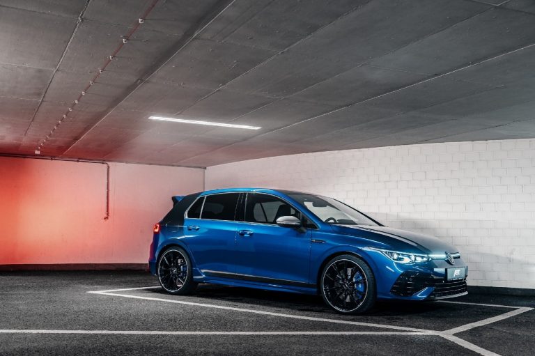 Volkswagen Golf R MK8 por ABT: Con 384 CV de potencia