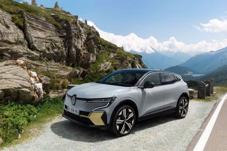 El Renault Mégane E-Tech es un crossover compacto… y es 100% eléctrico