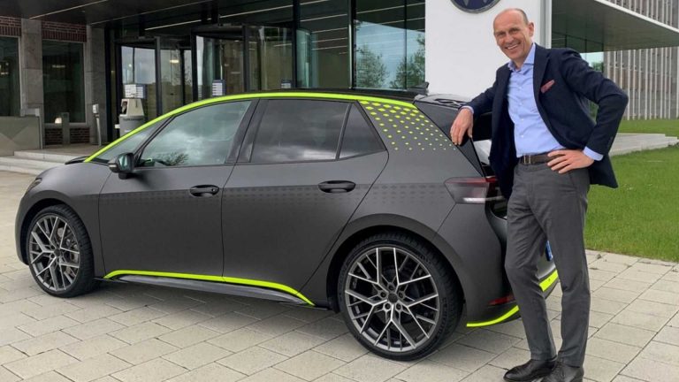 ¡A producción! El Volkswagen ID.3 GTX tiene luz verde