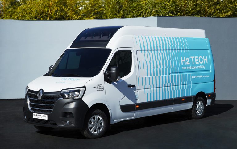 La Renault Master Van H2-TECH es la apuesta de hidrógeno para furgonetas: 500 kilómetros de autonomía