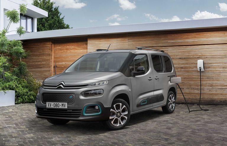No más motores térmicos: Sólo podrás adquirir los Citroën Berlingo, Peugeot Rifter y Opel Combo Life en versión eléctrica