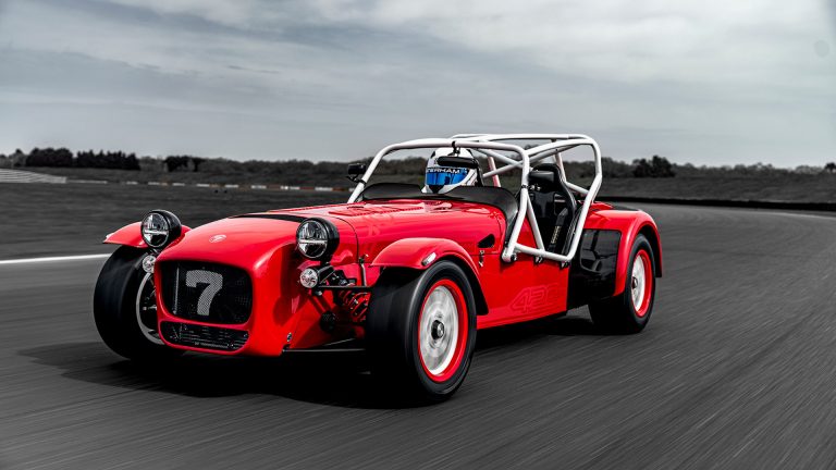El nuevo Caterham Seven 420 CUP es el modelo más enfocado para circuito hasta la fecha… ¡y matriculable!
