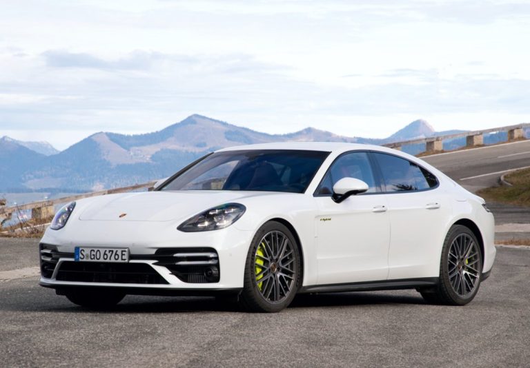 ¿Veremos un Porsche Panamera 100% eléctrico? Todo parece indicar que sí