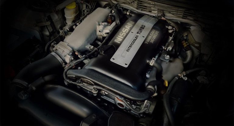 El mítico motor SR20DET de Nissan se volverá a fabricar: no será barato ni fácil de conseguir